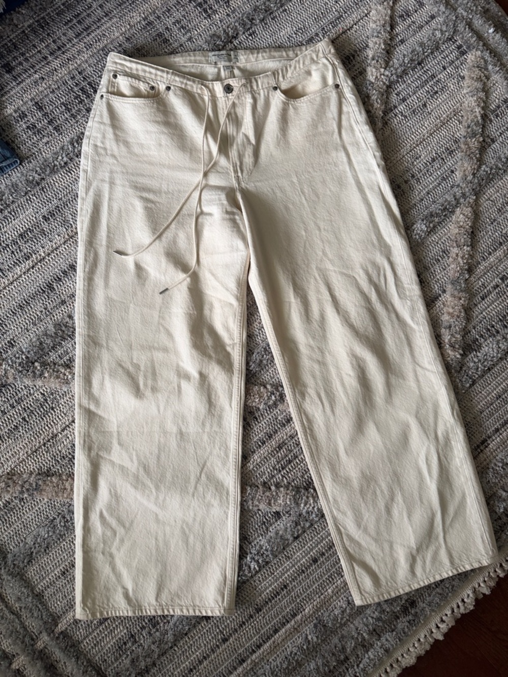 Abercrombie & Fitch The Ultra Loose Low Rise Drawstring Cream  Curve Love 31R